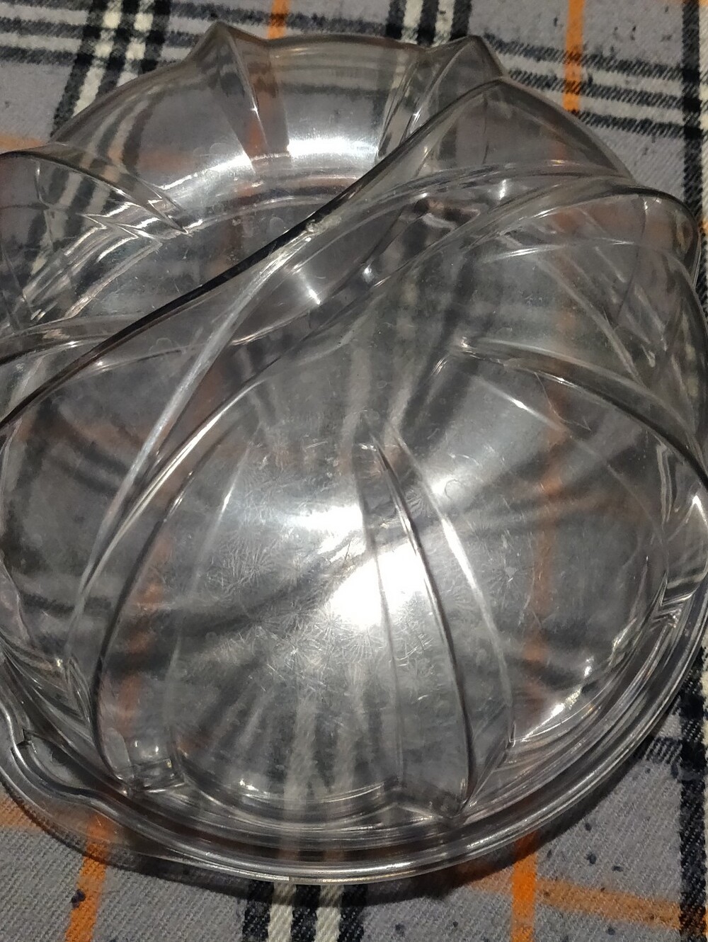 Nordic Ware Clear Dome Cake Cover - Built-in Handle And Slide Close Baked Goods